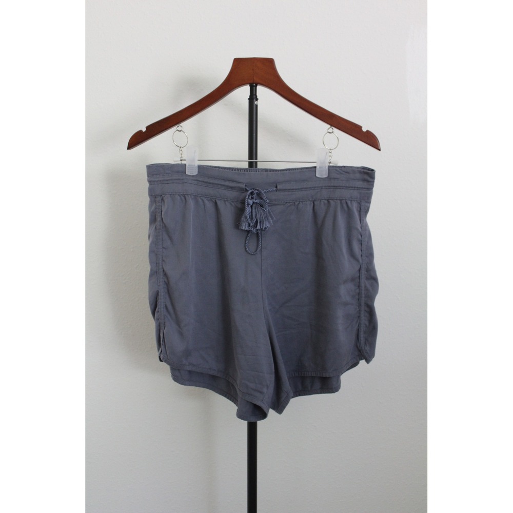 Travis Mathew Women's Grey Blue Tencel Blend Tassel‎ Drawstring Shorts Size L